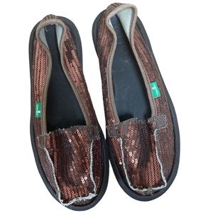 Bronze sequin sanuks